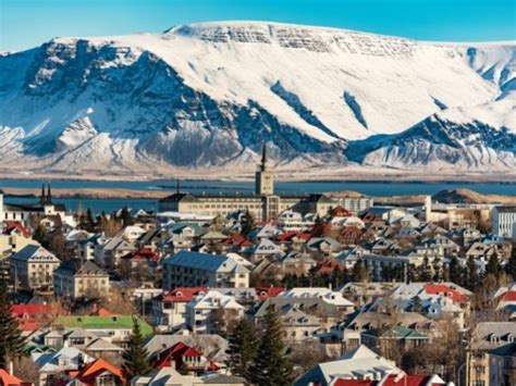 9 Best Icelandic TV series & movies on Netflix (2023) .